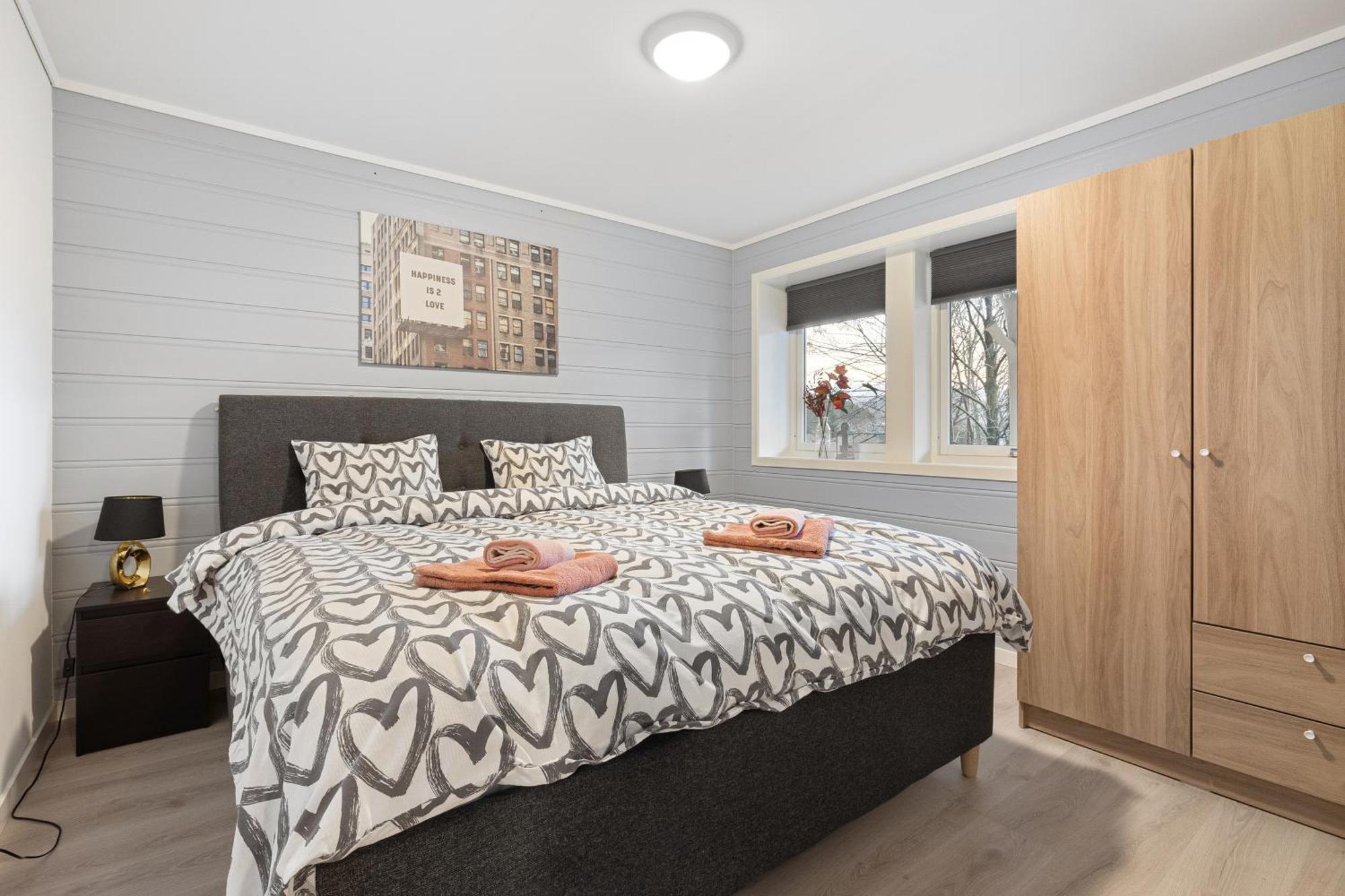 Apartments Bergen Free Parking ภายนอก รูปภาพ